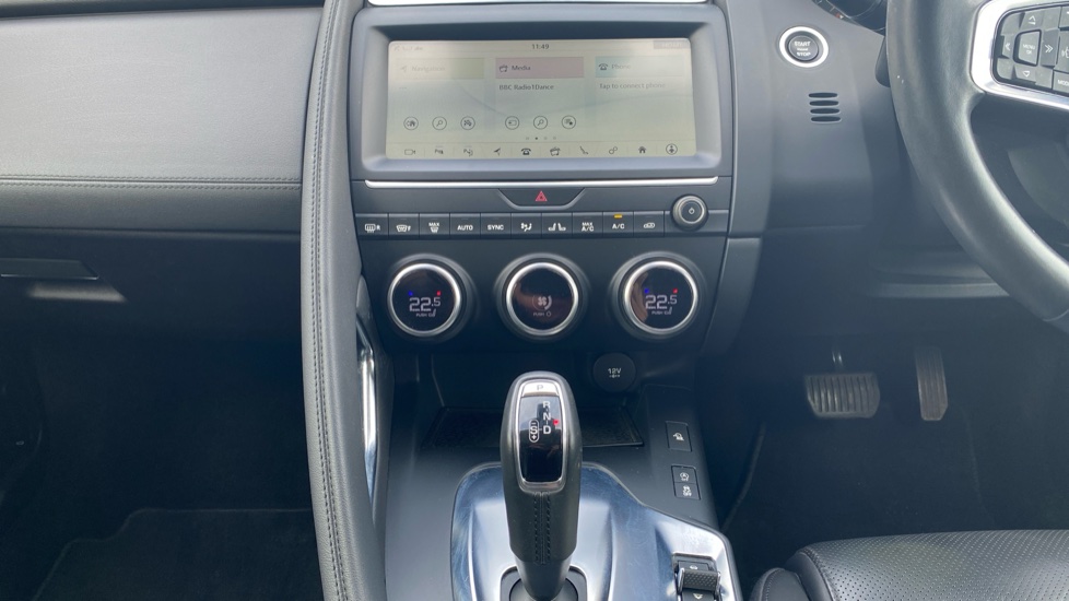 Jaguar E-Pace 2.0d [180] HSE 5dr Auto Diesel Estate - Image 14