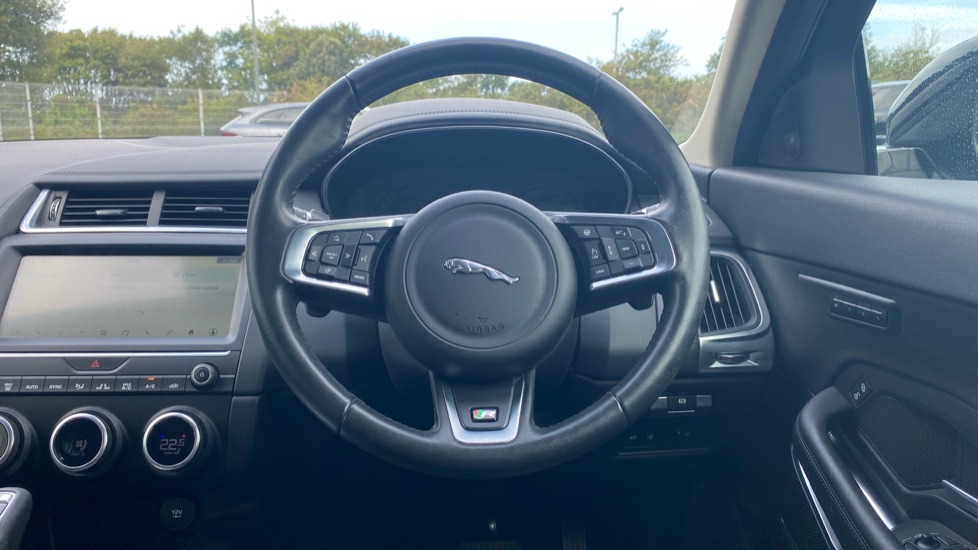 Jaguar E-Pace 2.0d [180] HSE 5dr Auto Diesel Estate - Image 15