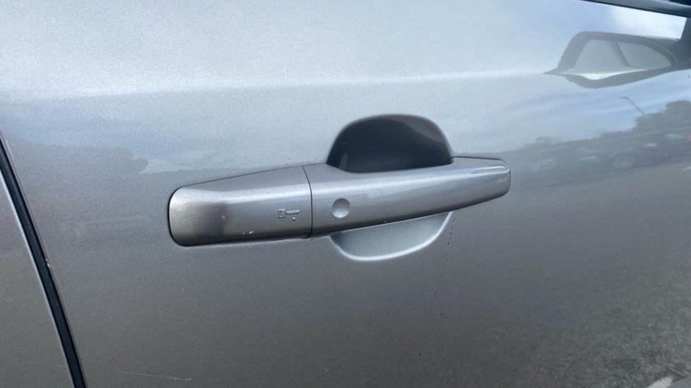 Jaguar E-Pace 2.0d [180] HSE 5dr Auto Diesel Estate - Image 25