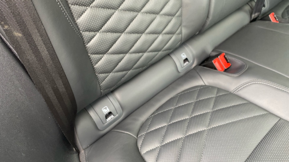 Jaguar E-Pace 2.0d [180] HSE 5dr Auto Diesel Estate - Image 39