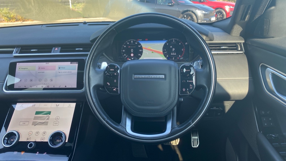 Land Rover Range Rover Velar 3.0 D300 R-Dynamic HSE 5dr Auto Diesel Estate - Image 15