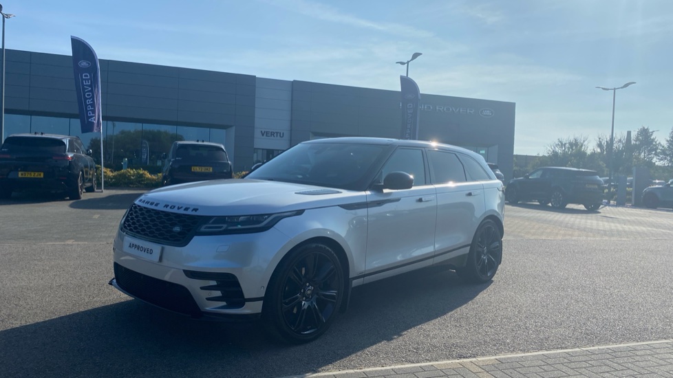 Land Rover Range Rover Velar 3.0 D300 R-Dynamic HSE 5dr Auto Diesel Estate - Image 20