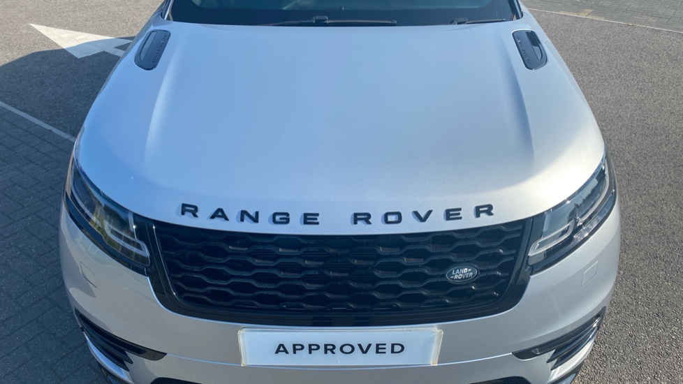 Land Rover Range Rover Velar 3.0 D300 R-Dynamic HSE 5dr Auto Diesel Estate - Image 78