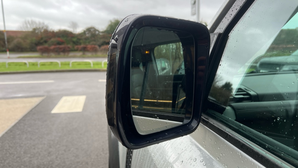 Land Rover Defender 2.0 D240 First Edition 110 5dr Auto Diesel Estate - Image 36