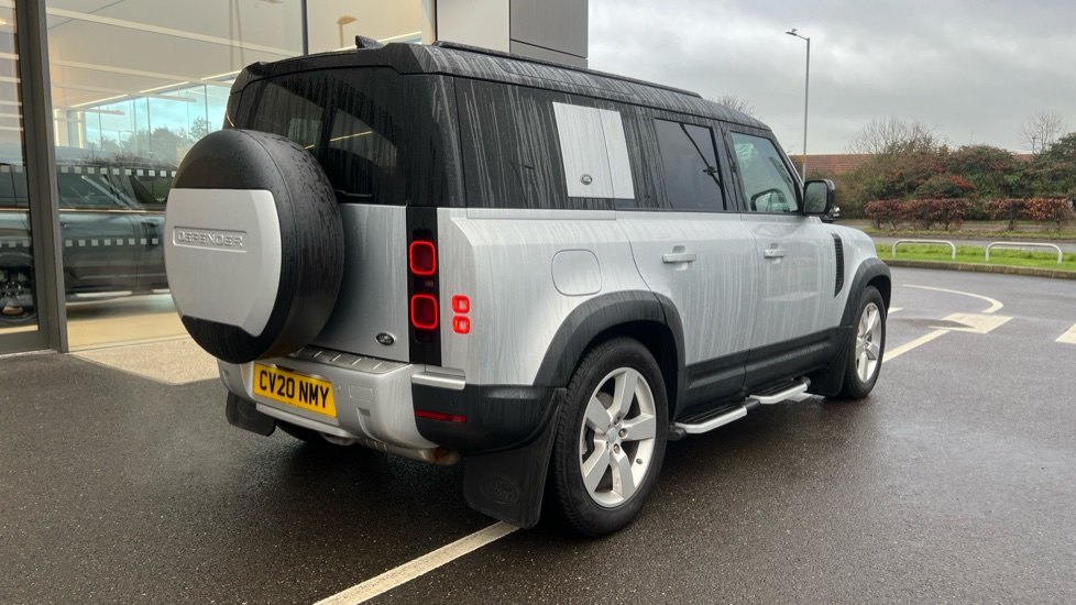 Land Rover Defender 2.0 D240 First Edition 110 5dr Auto Diesel Estate - Image 65