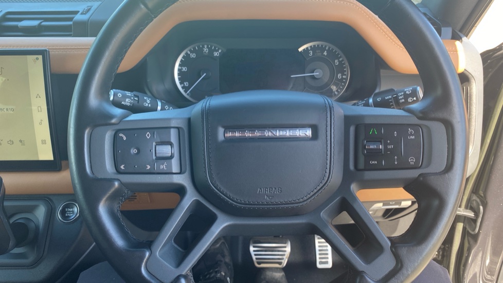 Land Rover Defender 2.0 P400e X 110 5dr Auto Estate - Image 51