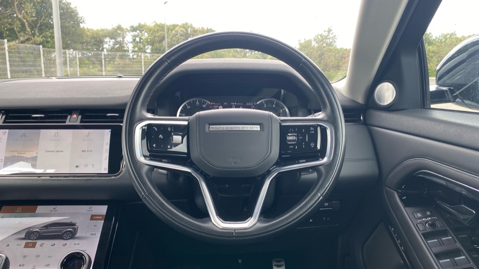 Land Rover Range Rover Evoque 1.5 P300e R-Dynamic HSE 5dr Auto Hatchback - Image 15