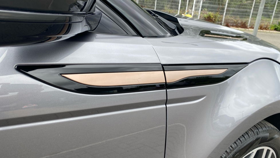 Land Rover Range Rover Evoque 1.5 P300e R-Dynamic HSE 5dr Auto Hatchback - Image 25