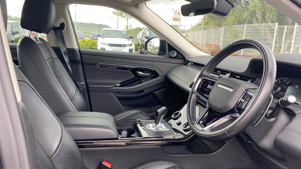 Land Rover Range Rover Evoque 1.5 P300e R-Dynamic HSE 5dr Auto Hatchback - Image 46