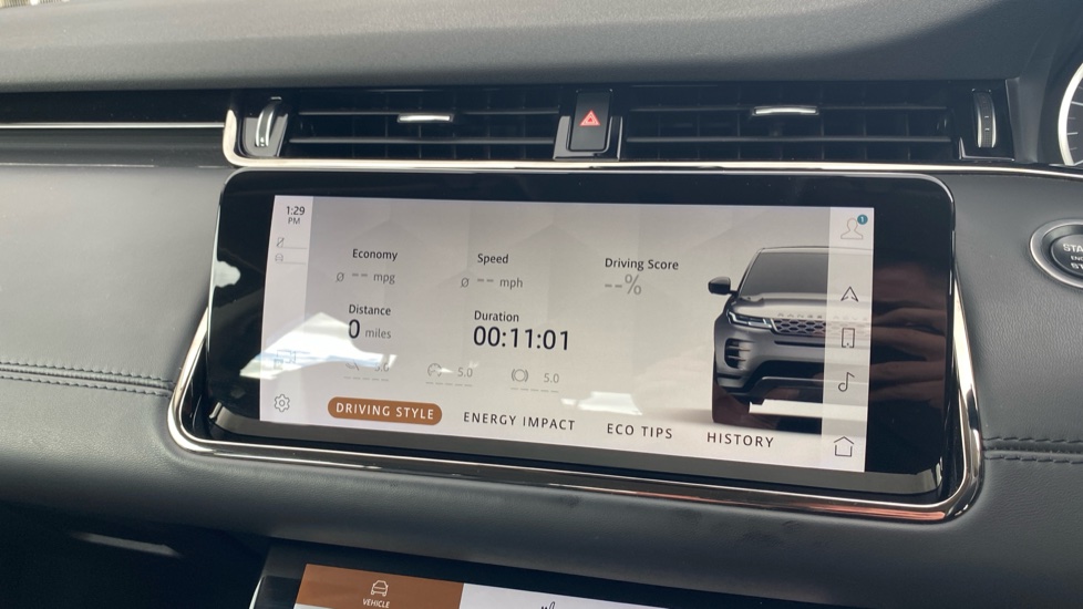 Land Rover Range Rover Evoque 1.5 P300e R-Dynamic HSE 5dr Auto Hatchback - Image 61