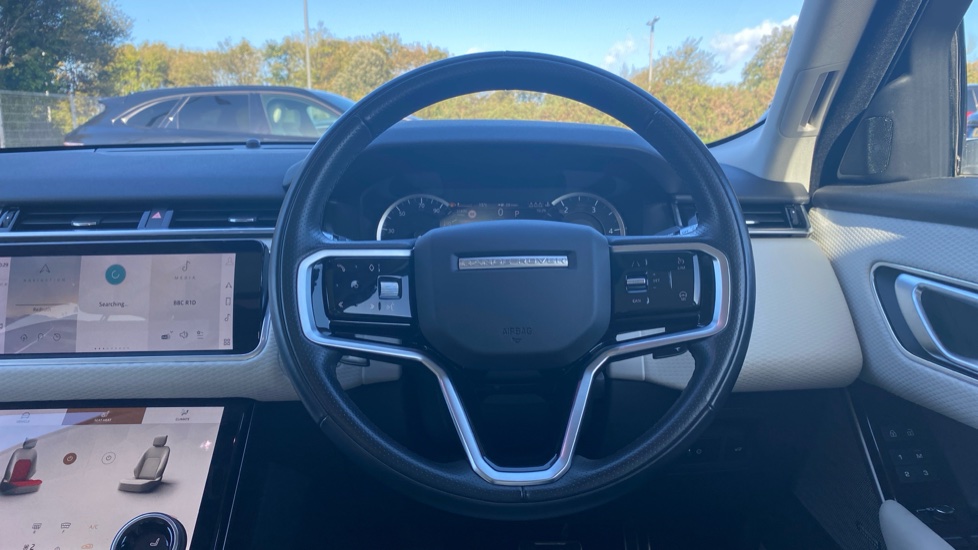 Land Rover Range Rover Velar 2.0 D200 Edition 5dr Auto Diesel Estate - Image 15