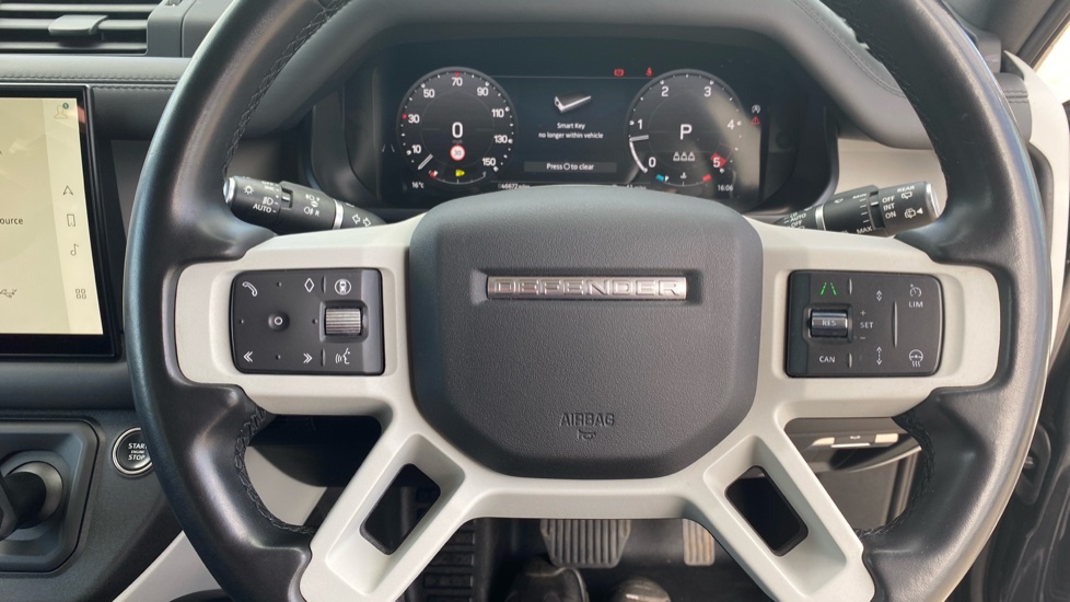 Land Rover Defender 3.0 D250 X-Dynamic HSE 90 3dr Auto Diesel Estate - Image 48