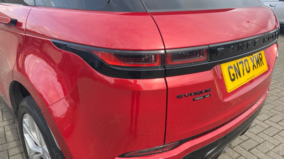Land Rover Range Rover Evoque 2.0 P200 R-Dynamic SE 5dr Auto Petrol Hatchback - Image 19
