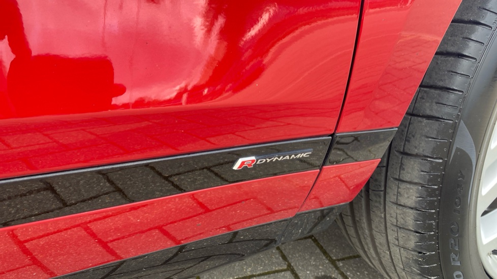 Land Rover Range Rover Evoque 2.0 P200 R-Dynamic SE 5dr Auto Petrol Hatchback - Image 27
