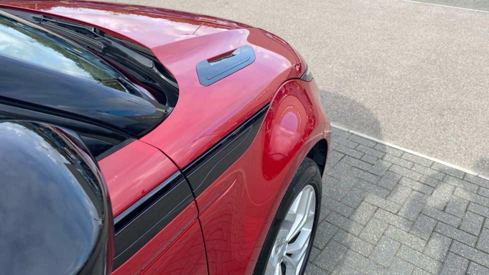 Land Rover Range Rover Evoque 2.0 P200 R-Dynamic SE 5dr Auto Petrol Hatchback - Image 29