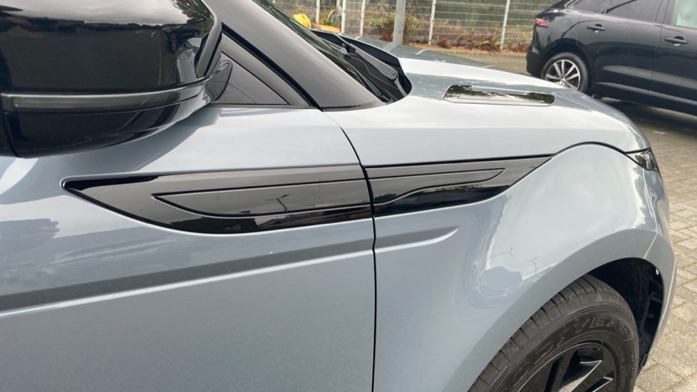 Land Rover Range Rover Evoque 2.0 D200 R-Dynamic S 5dr Auto Diesel Hatchback - Image 27