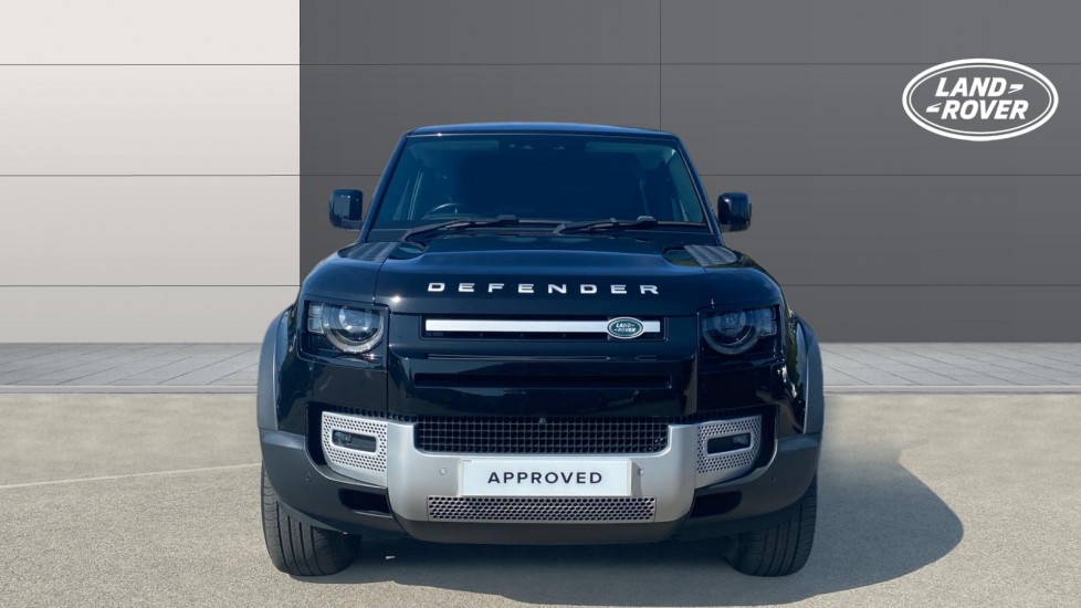 Land Rover Defender 3.0 D250 HSE 90 3dr Auto Diesel Estate - Image 7