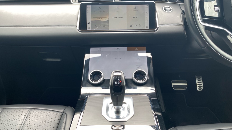 Land Rover Range Rover Evoque 1.5 P300e R-Dynamic HSE 5dr Auto Hatchback - Image 14