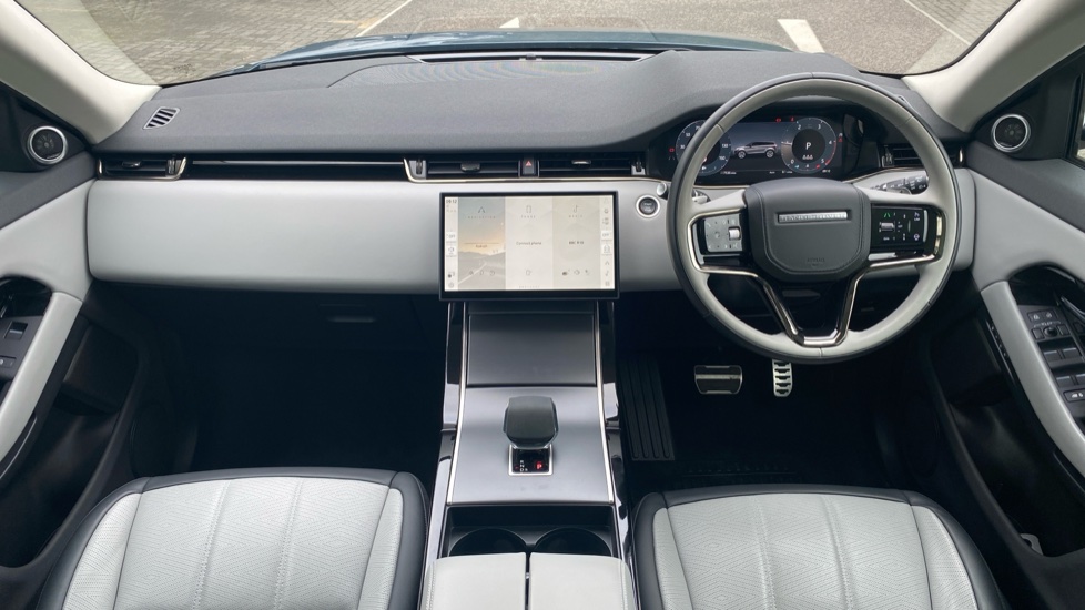 Land Rover Range Rover Evoque 2.0 D200 Dynamic HSE 5dr Auto Diesel Hatchback - Image 9
