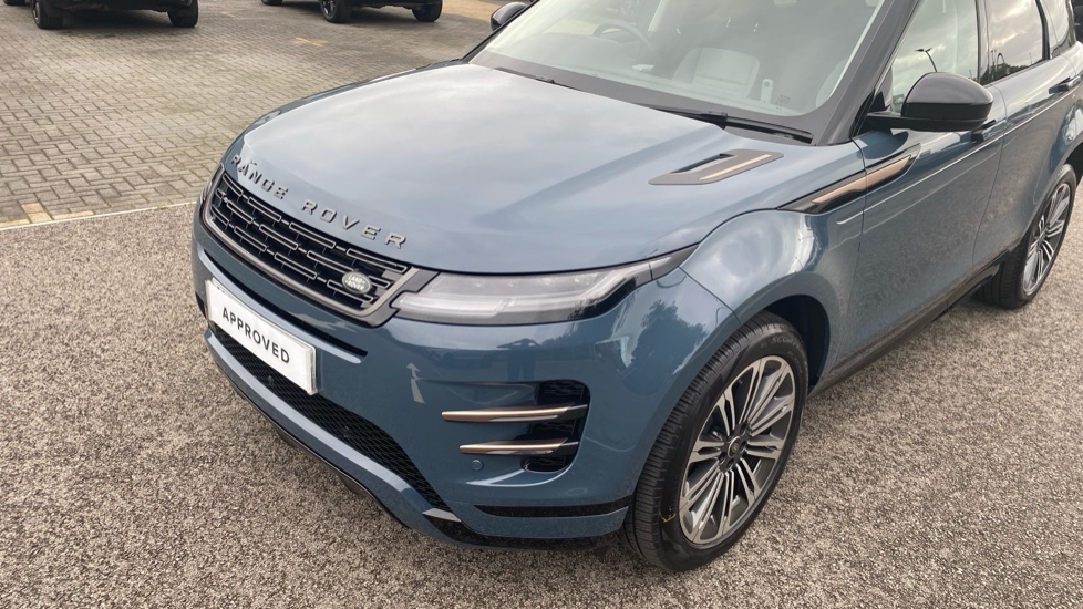 Land Rover Range Rover Evoque 2.0 D200 Dynamic HSE 5dr Auto Diesel Hatchback - Image 30
