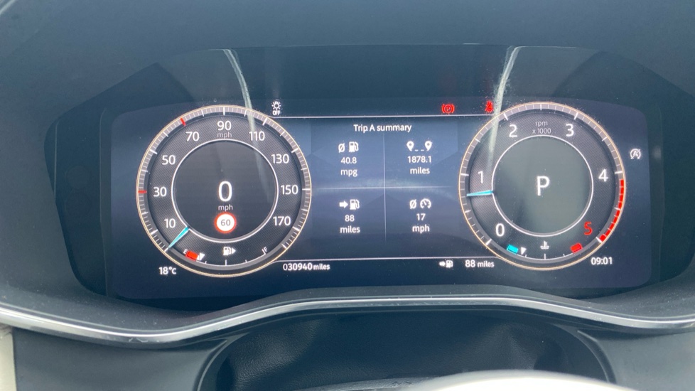 Jaguar F-Pace 2.0 D200 R-Dynamic SE Black 5dr Auto AWD Diesel Estate - Image 16