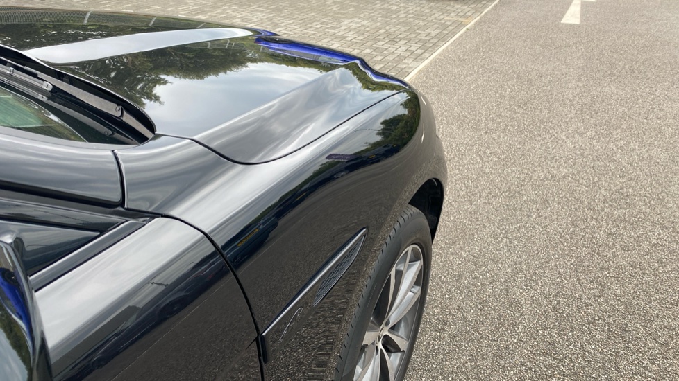Jaguar F-Pace 2.0 D200 R-Dynamic SE Black 5dr Auto AWD Diesel Estate - Image 27