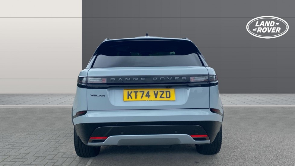 Land Rover Range Rover Velar 2.0 D200 MHEV Dynamic HSE 5dr Auto Diesel Estate - Image 6