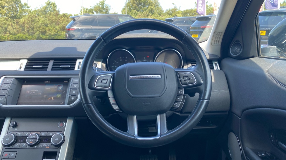 Land Rover Range Rover Evoque 2.0 TD4 SE Tech 5dr Auto Diesel Hatchback - Image 15