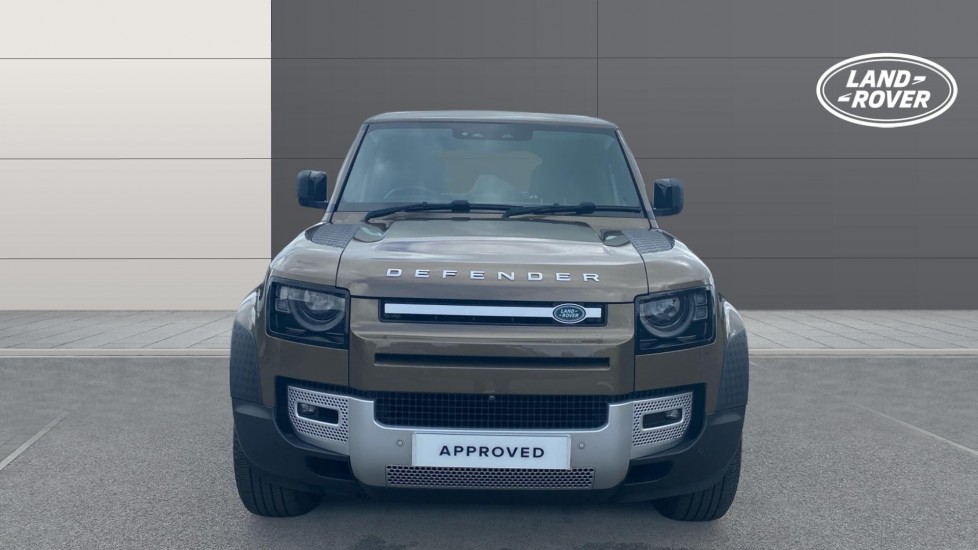 Land Rover Defender 2.0 P300 SE 110 5dr Auto Petrol Estate - Image 7