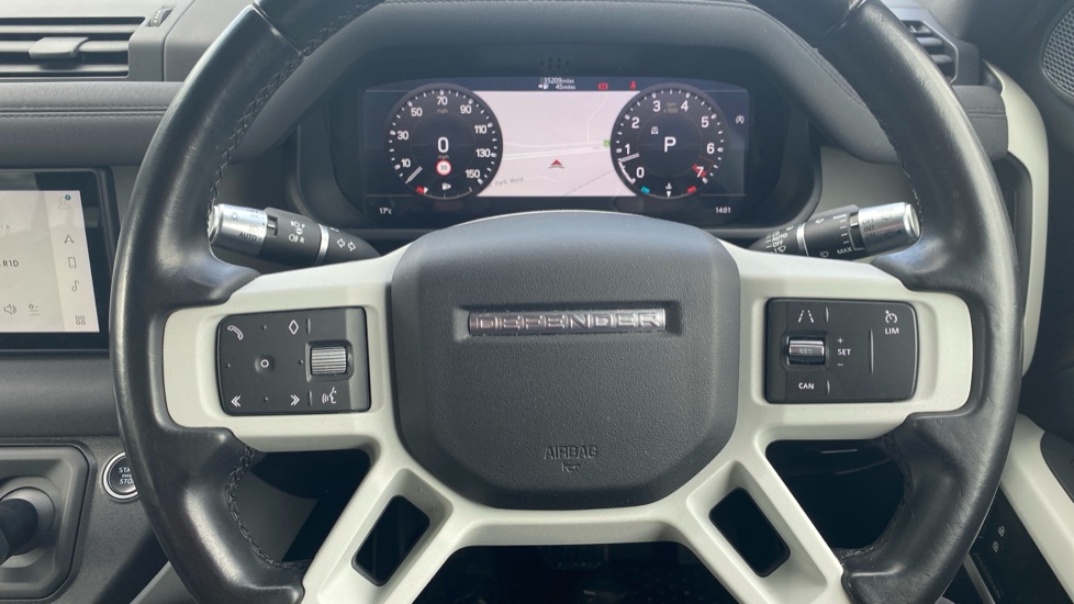 Land Rover Defender 2.0 P300 SE 110 5dr Auto Petrol Estate - Image 57