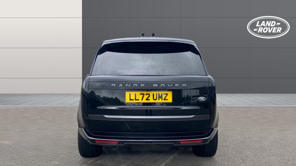 Land Rover Range Rover 4.4 P530 V8 Autobiography 4dr Auto Petrol Estate - Image 6