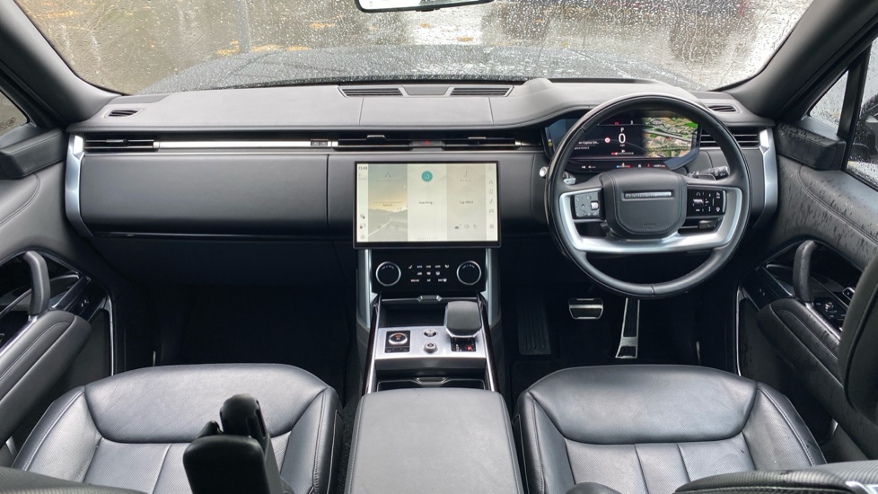 Land Rover Range Rover 4.4 P530 V8 Autobiography 4dr Auto Petrol Estate - Image 9