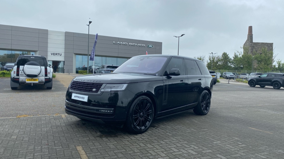 Land Rover Range Rover 4.4 P530 V8 Autobiography 4dr Auto Petrol Estate - Image 20