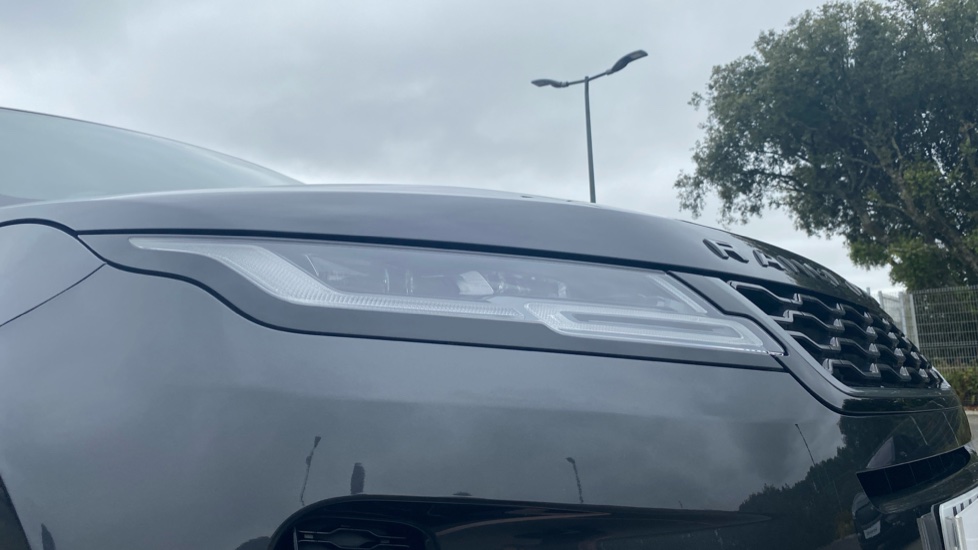 Land Rover Range Rover Evoque 1.5 P300e R-Dynamic SE 5dr Auto Hatchback - Image 17