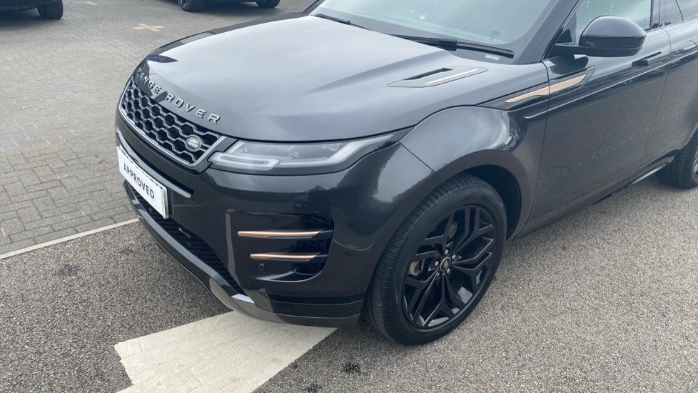 Land Rover Range Rover Evoque 1.5 P300e R-Dynamic SE 5dr Auto Hatchback - Image 31