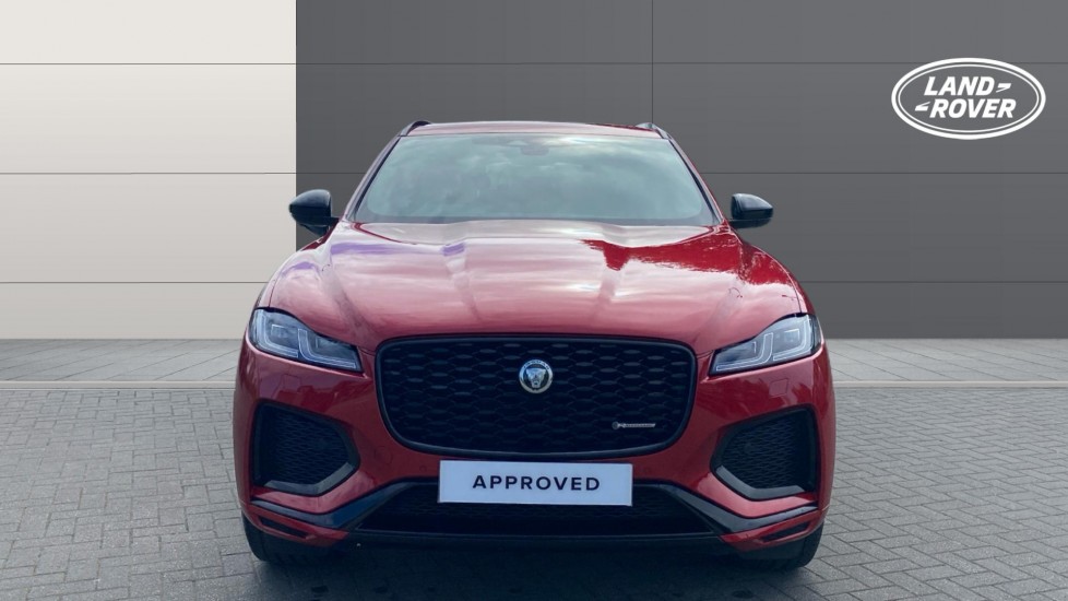 Jaguar F-Pace 2.0 D200 R-Dynamic SE Black 5dr Auto AWD Diesel Estate - Image 7