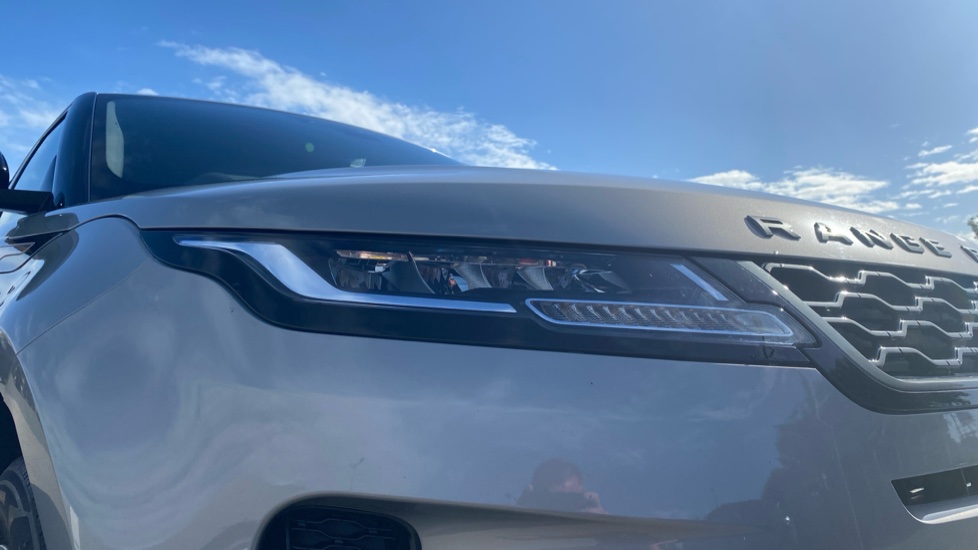 Land Rover Range Rover Evoque 1.5 P300e R-Dynamic S 5dr Auto Hatchback - Image 17