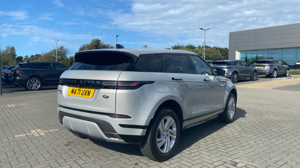 Land Rover Range Rover Evoque 1.5 P300e R-Dynamic S 5dr Auto Hatchback - Image 22