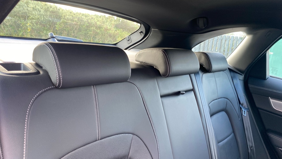 Jaguar F-Pace 2.0 D200 R-Dynamic S 5dr Auto AWD Diesel Estate - Image 39