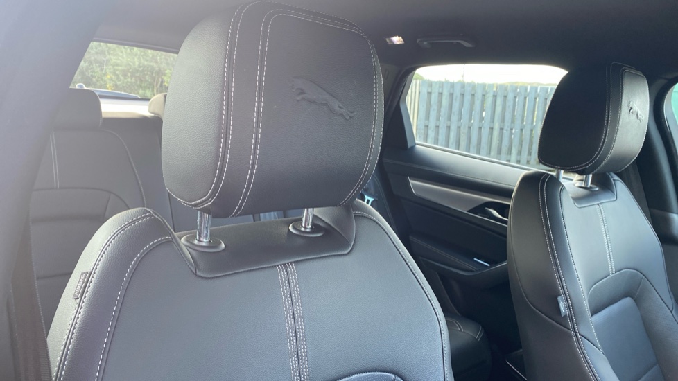 Jaguar F-Pace 2.0 D200 R-Dynamic S 5dr Auto AWD Diesel Estate - Image 47
