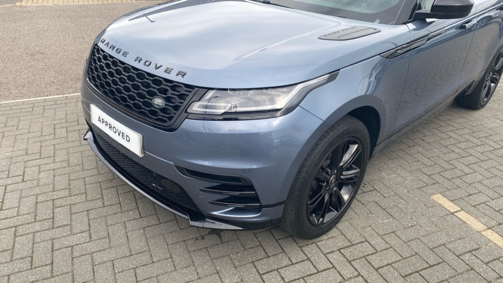 Land Rover Range Rover Velar 2.0 D200 Edition 5dr Auto Diesel Estate - Image 31