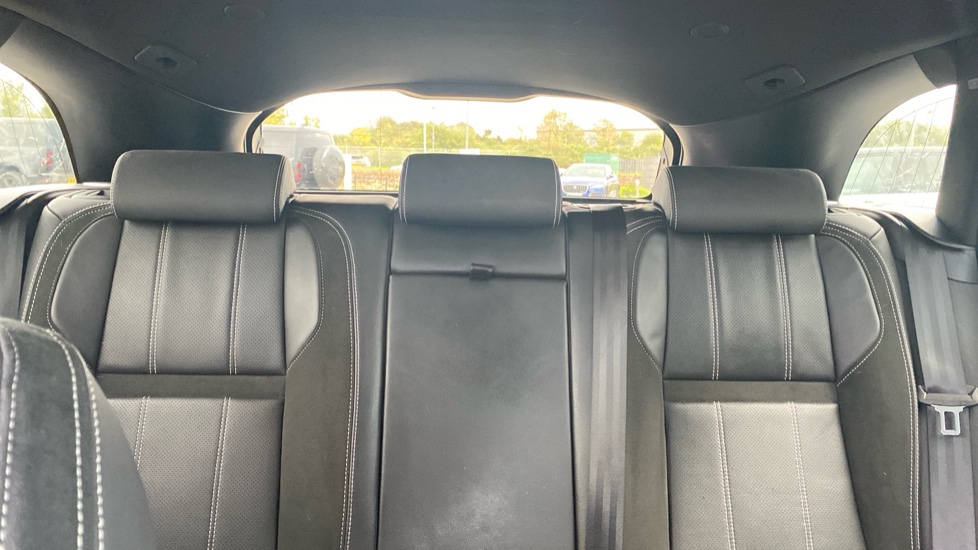 Land Rover Range Rover Velar 2.0 D200 Edition 5dr Auto Diesel Estate - Image 49