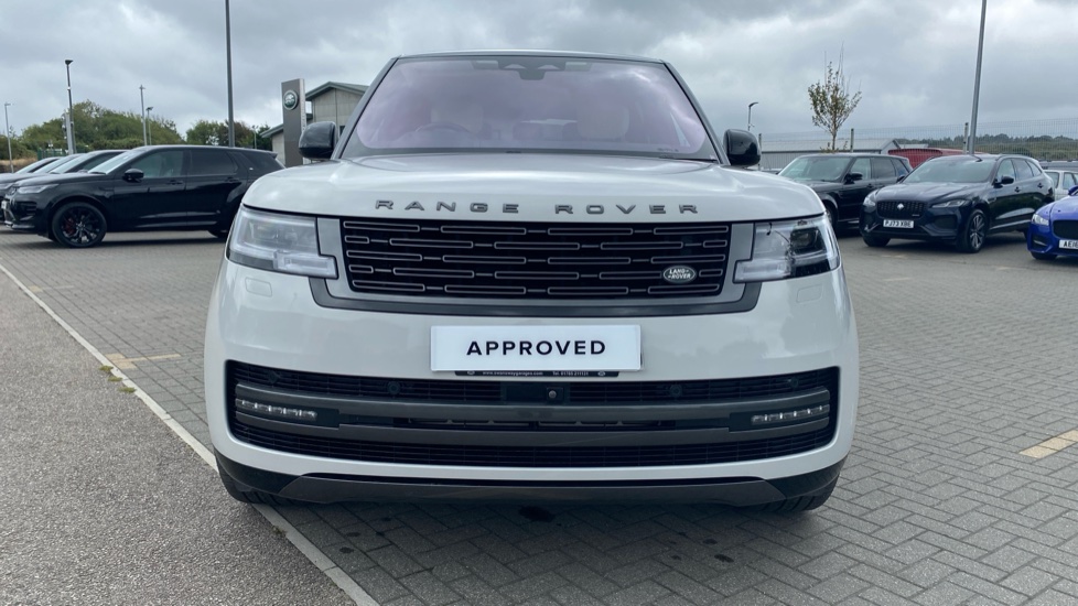 Land Rover Range Rover 4.4 P530 V8 Autobiography LWB 4dr Auto  [7 Seat] Petrol Estate - Image 30