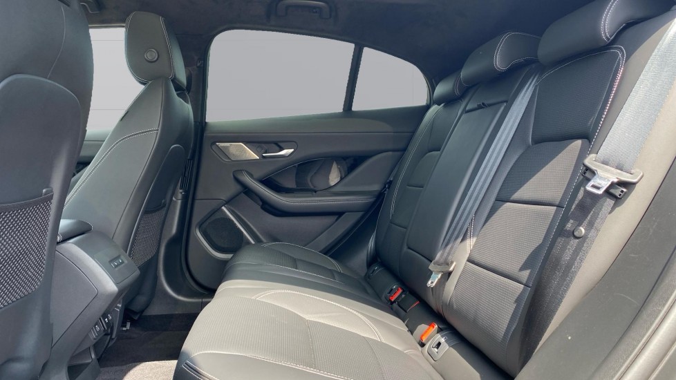 Jaguar I-Pace 294kW EV400 R-Dynamic HSE Black 90kWh 5dr Auto Electric Estate - Image 4