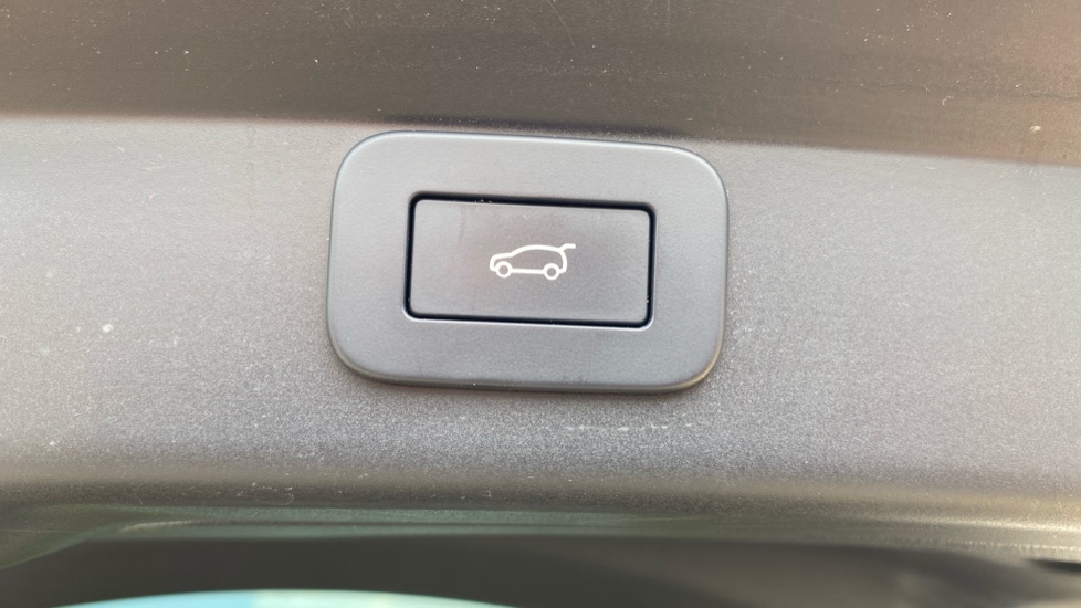 Jaguar I-Pace 294kW EV400 R-Dynamic HSE Black 90kWh 5dr Auto Electric Estate - Image 33