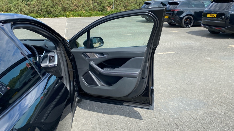 Jaguar I-Pace 294kW EV400 R-Dynamic HSE Black 90kWh 5dr Auto Electric Estate - Image 40