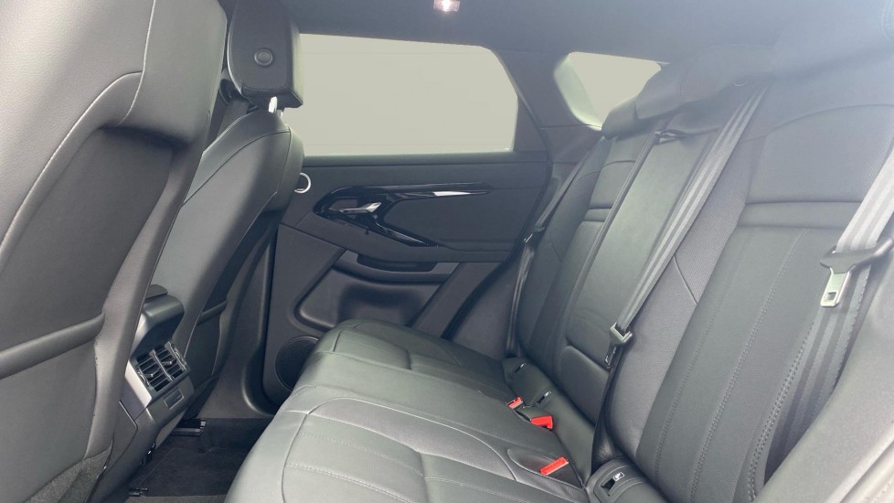 Land Rover Range Rover Evoque 2.0 D200 Edition 5dr Auto Diesel Hatchback - Image 4