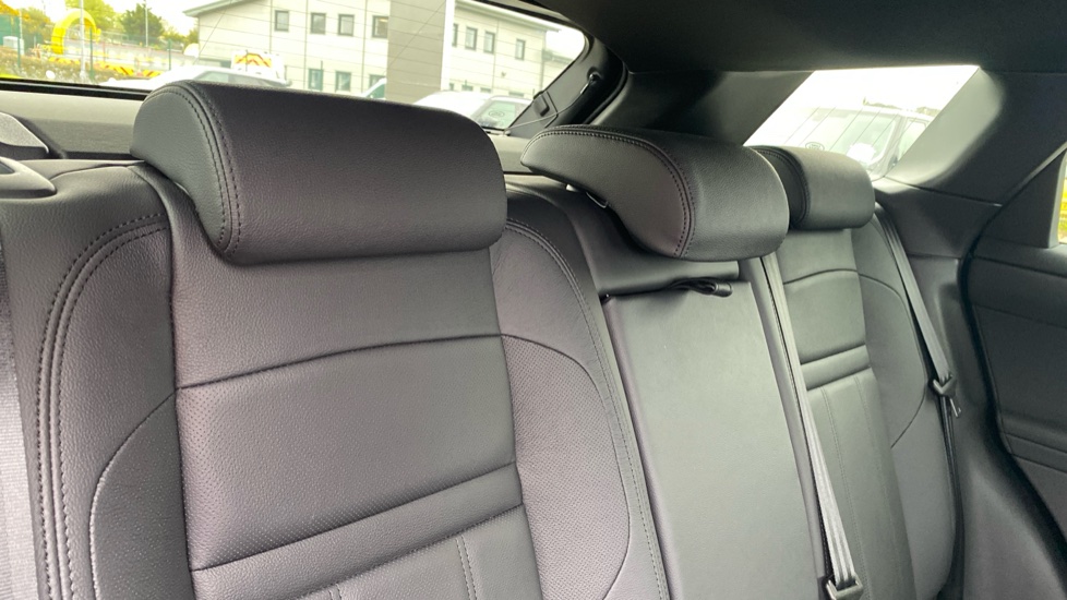 Land Rover Range Rover Evoque 2.0 D200 Edition 5dr Auto Diesel Hatchback - Image 41