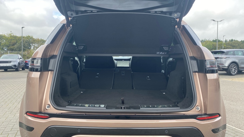 Land Rover Range Rover Evoque 2.0 P250 Dynamic HSE 5dr Auto Petrol Hatchback - Image 10
