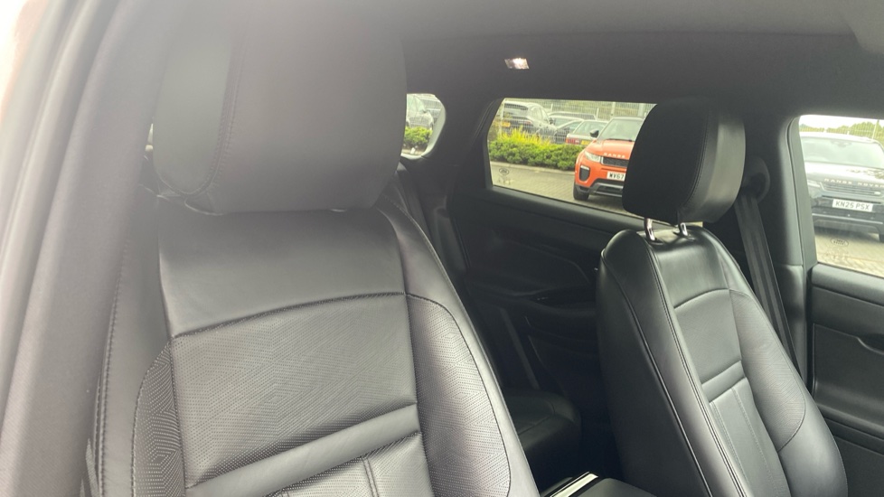 Land Rover Range Rover Evoque 2.0 P250 Dynamic HSE 5dr Auto Petrol Hatchback - Image 49